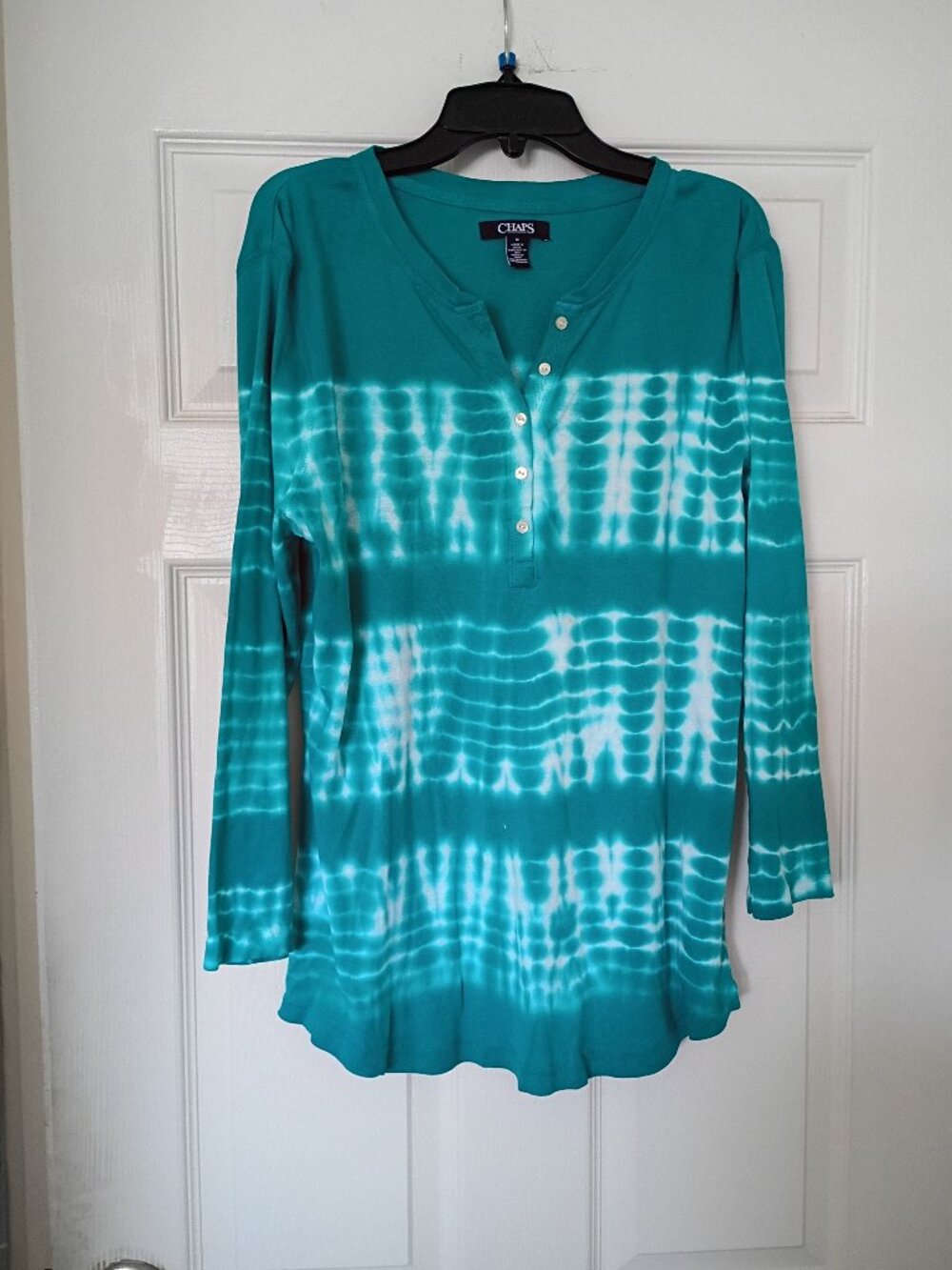 CHAPS Tie Dye Long Sleeved Shirt Size M